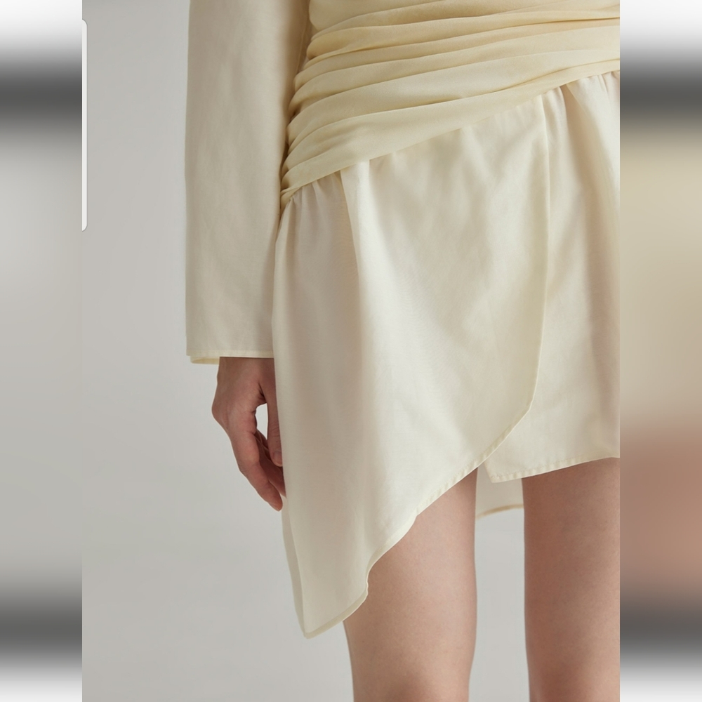 Soft Gradient Pleated Belt Silk Blazer Dress (Ivory/Yellow) - Silk Maison - Picture 6 of 14